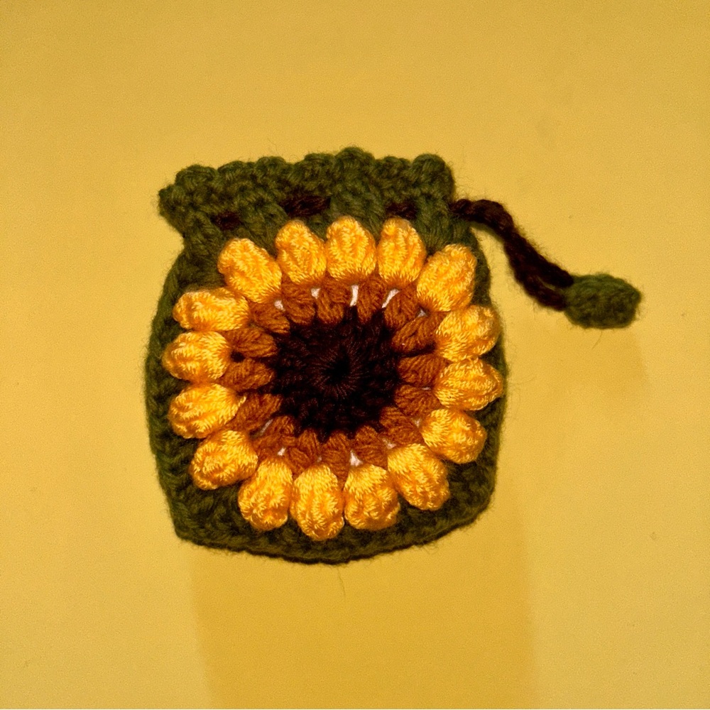 Handmade Crochet Sunflower Pouch Earphone - Yellow & Green